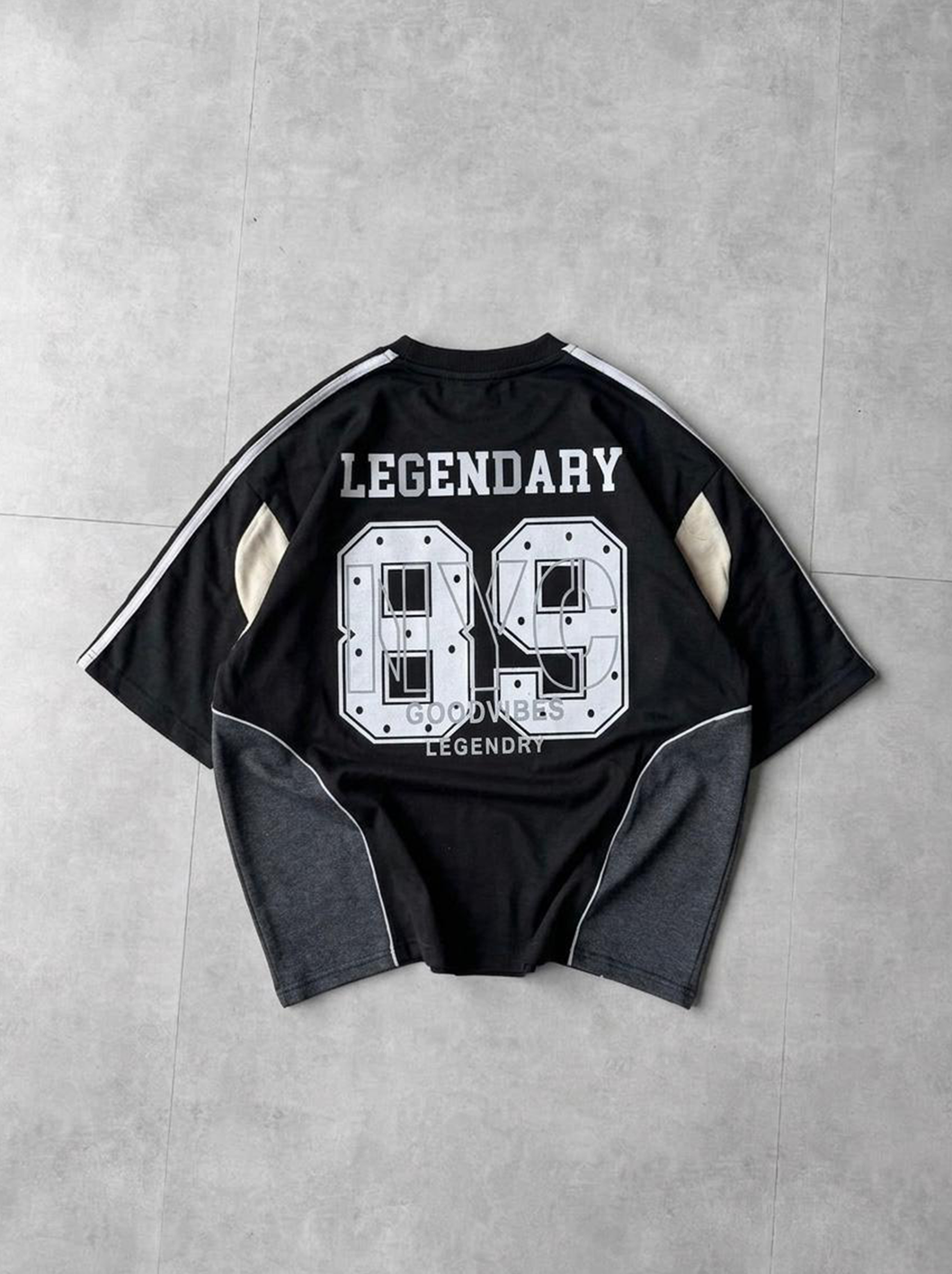 LEGENDARY 89 - TEE