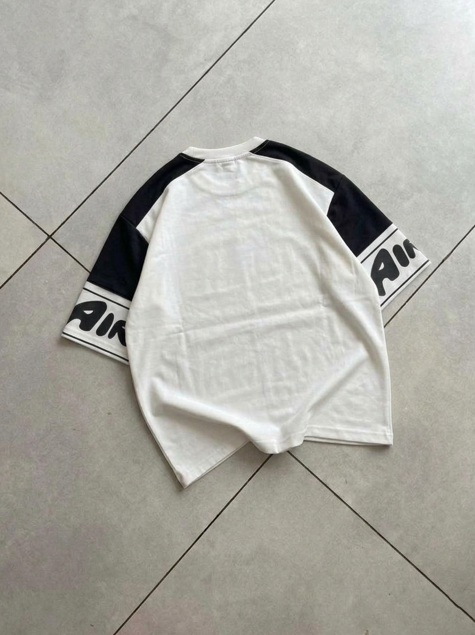 ECHO RAGLAN TEE - WHITE